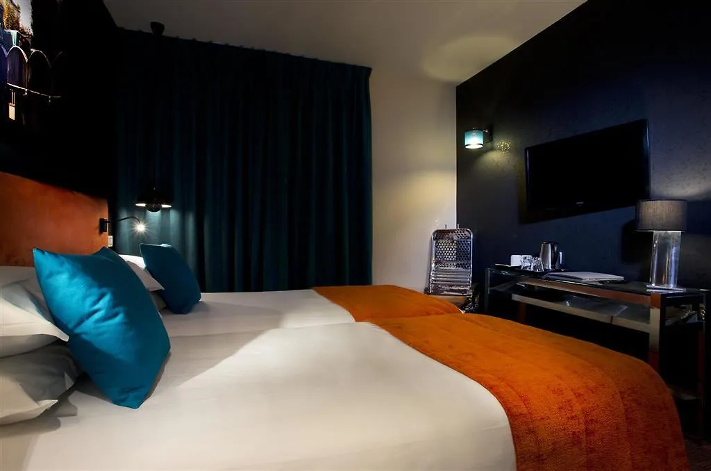 Hotel Atmospheres Paris 4*,
